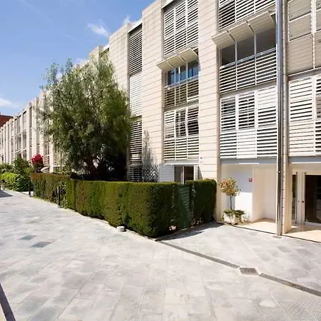 Rent Top Olympic Village * 바르셀로나